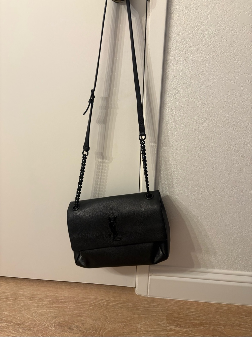 Saint Laurent West Hollywood Matte Black Monogram Chain Shoulder Bag - Picture 6 of 10